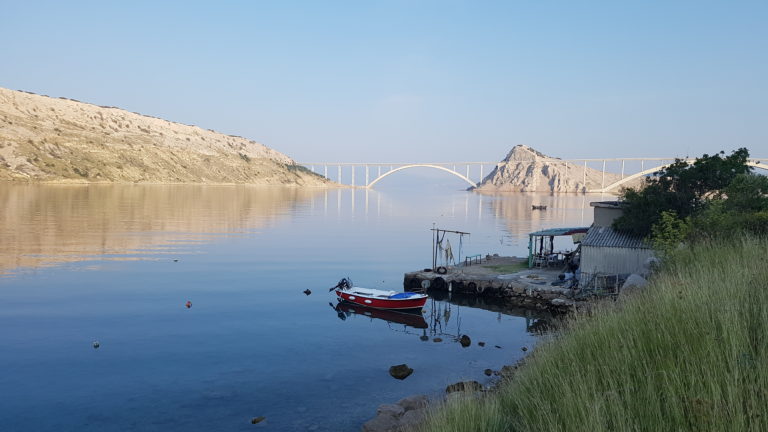 Die Brücke auf die Insel Krk Vanlife Kroatien