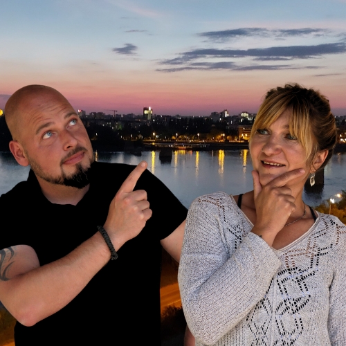 Alex und Kathy von Vollzeit Vanlife in Serbien Petrovaradin Novi Sad