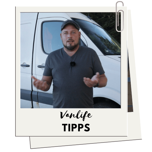 alex von vollzeitvanlife gibt tipps zum vanlife vor mercedes sprinter